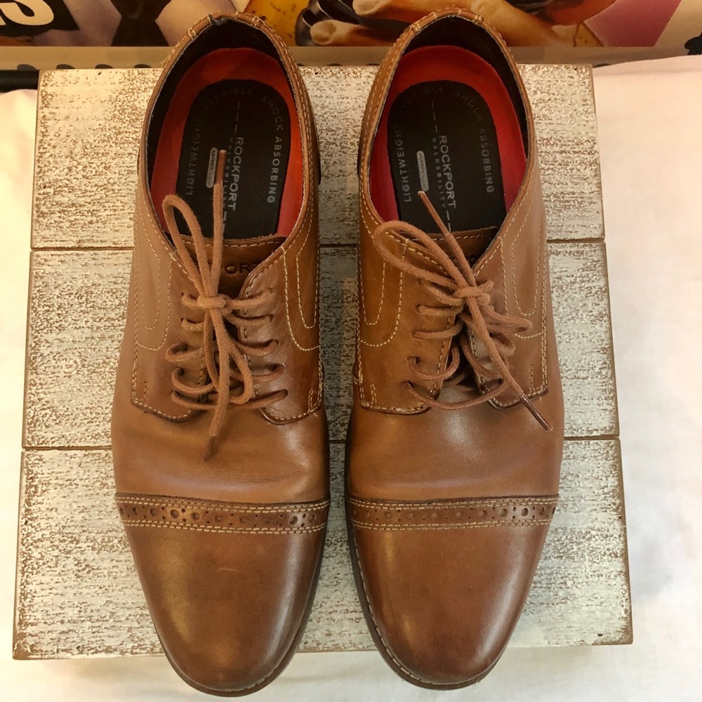 SOLD Rockport Men’s Oxfords